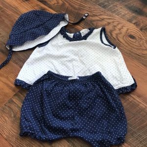 Kissy Kissy top, pant and hat set